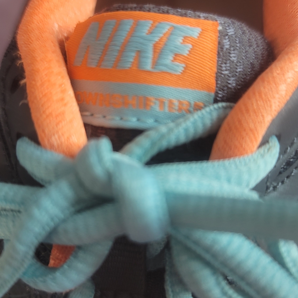 Nike Kids' Gray and Orange Sneakers - Picture 7 of 8
